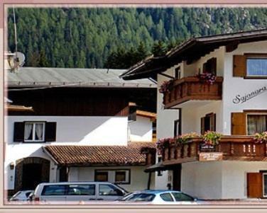 Garni Sayonara Selva di Val Gardena Exterior foto